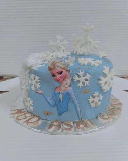 Frozen Theme Cake